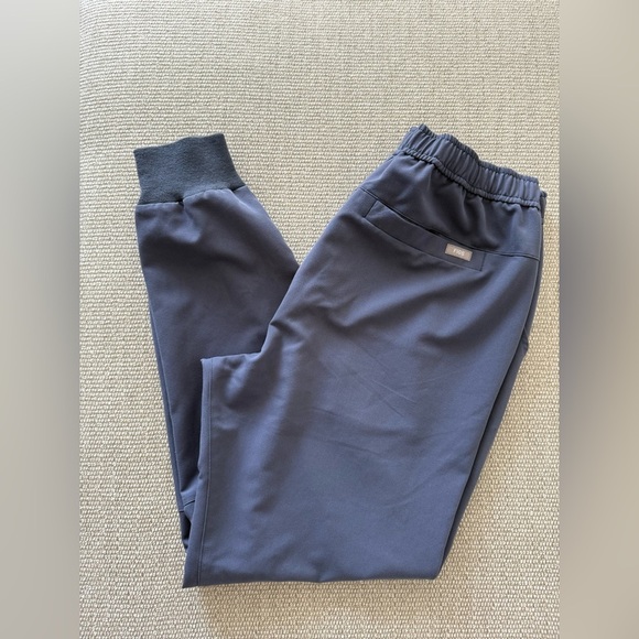 figs tansen joggers - Picture 1 of 6